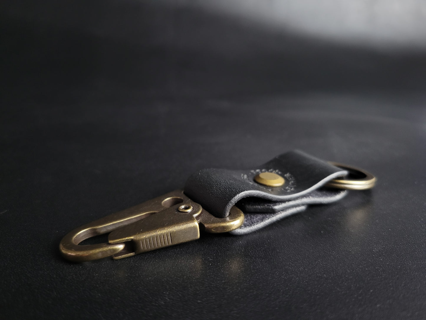 BLACK LEATHER KEYRING - antique brass hardware