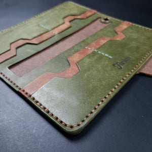 Long Trucker Wallet – Walnut & Olive / Antique Brass
