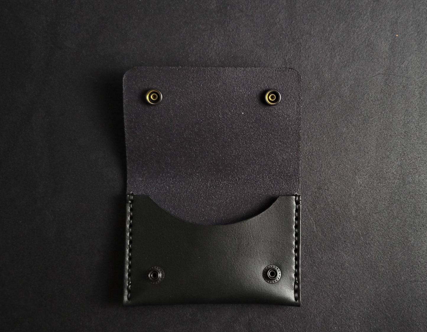 SINGLE POCKET - all black
