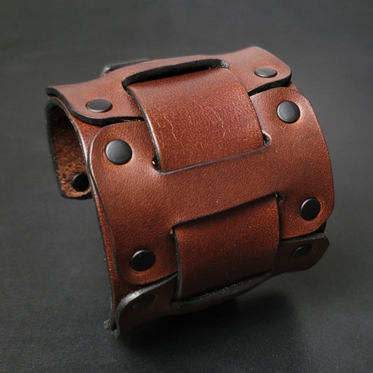 LEATHER CUFF BRACELET / BIKER'S WRISTBAND - brown leather
