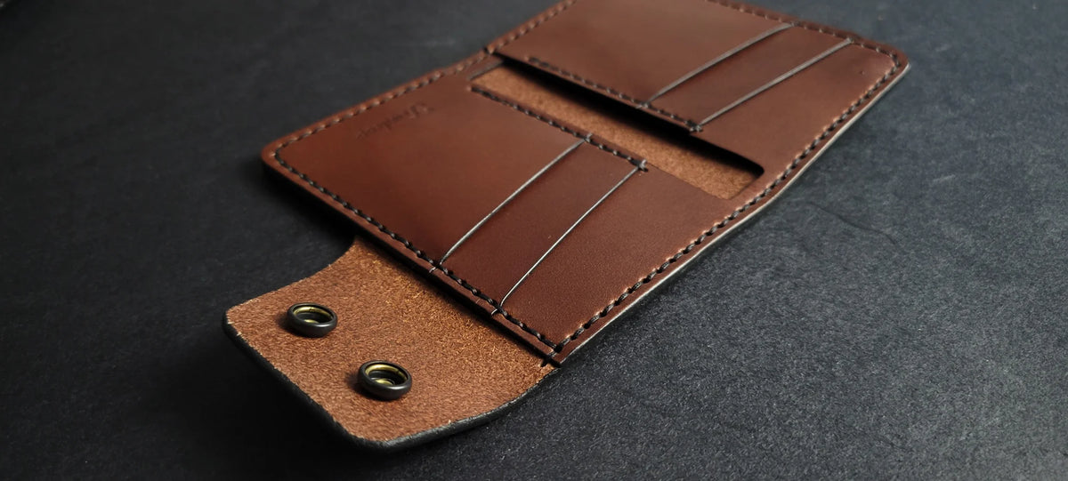 6-POCKET SNAP WALLET