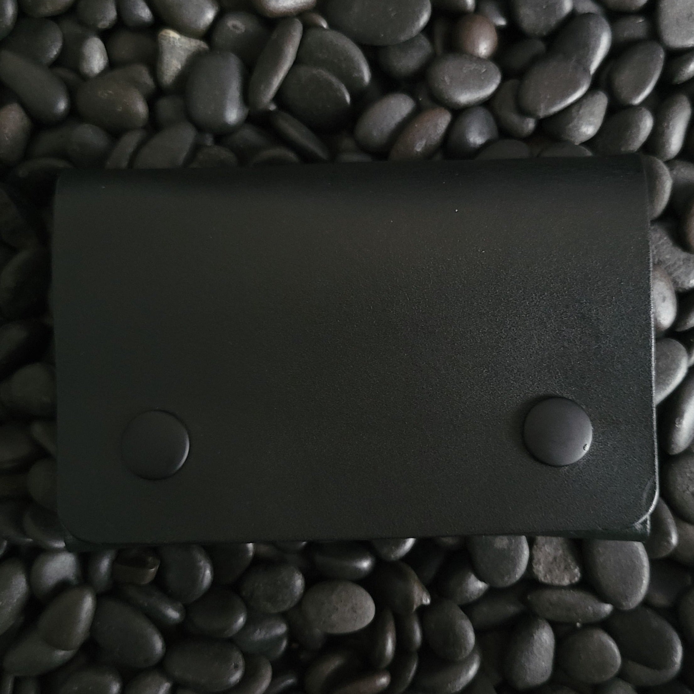 DOUBLE-POCKET - black