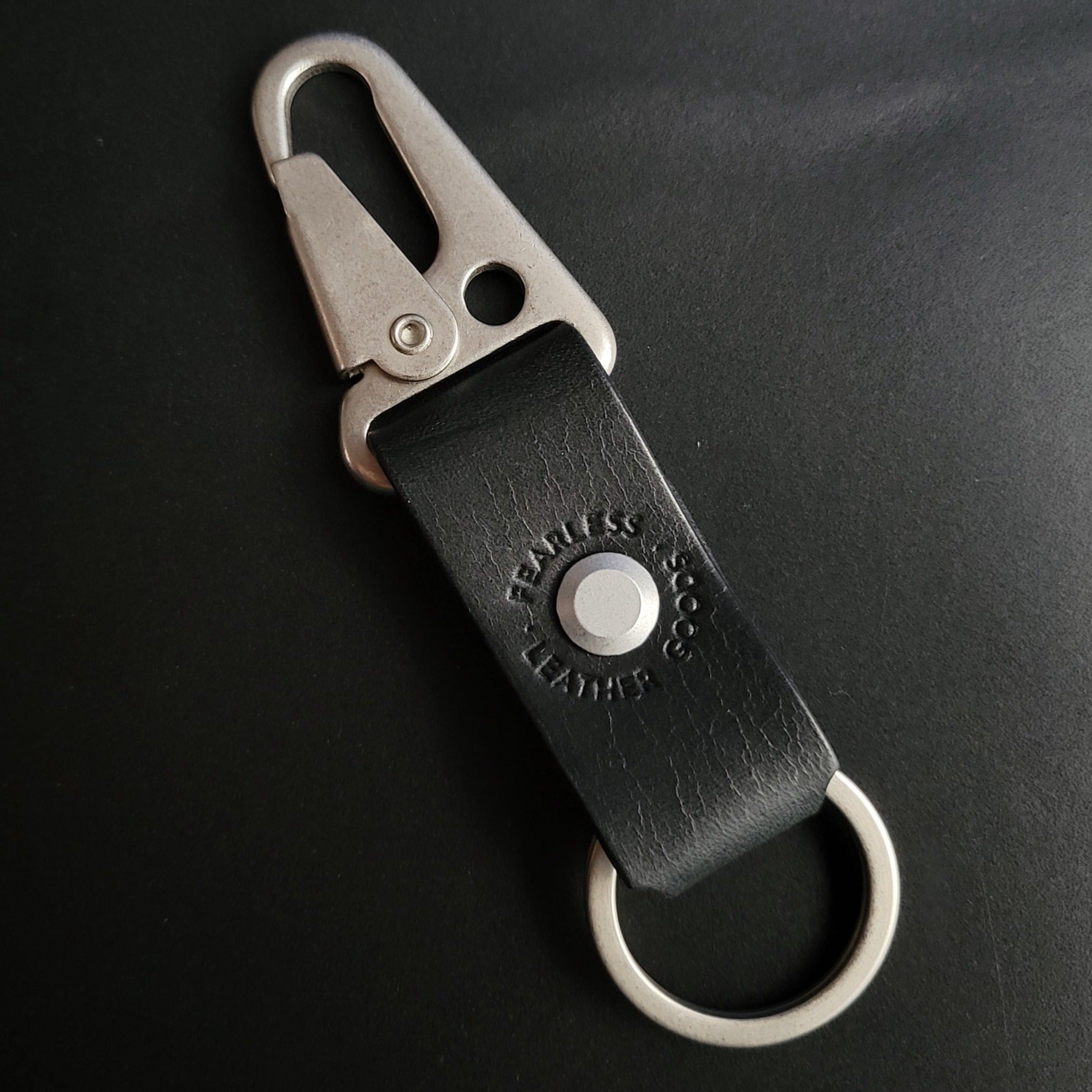 BLACK LEATHER KEYRING - nickel matte hardware