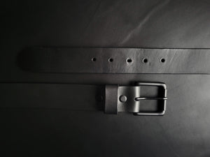 ALL BLACK LEATHER BELT