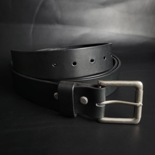 BLACK LEATHER BELT - nickel matte buckle