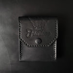 Load image into Gallery viewer, Playing Card Case FEARLESS SKULL
