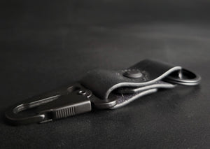 ALL BLACK LEATHER KEYRING